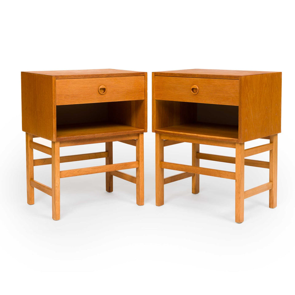 Vintage Danish Mid-Century Teak Nightstands/ Side Tables (Pair)