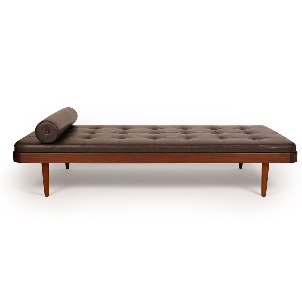 Vintage Mid-Century Modern Teak Daybed in Tufted Leather