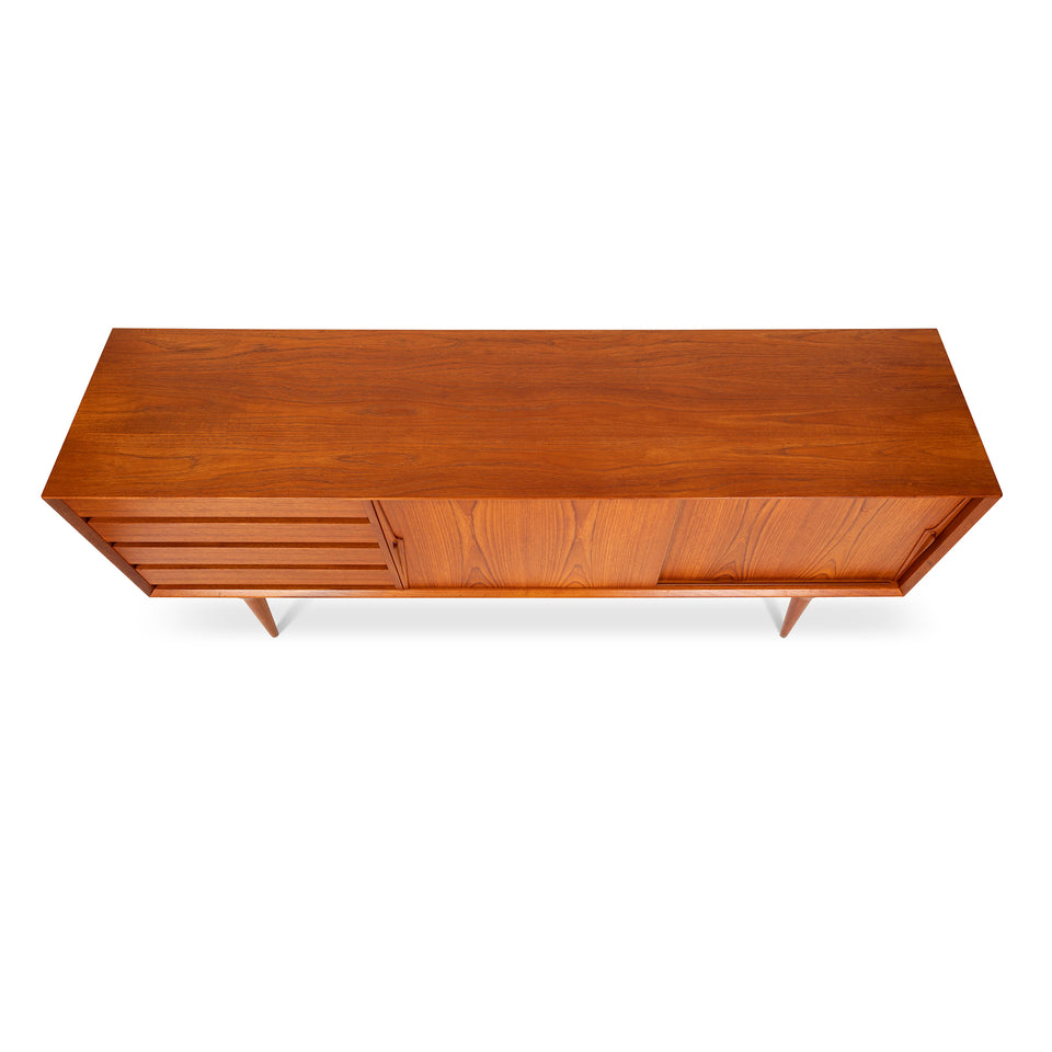 Vintage Danish Mid-Century Omann Jun Møbelfabrik Model 18 Credenza 1960s