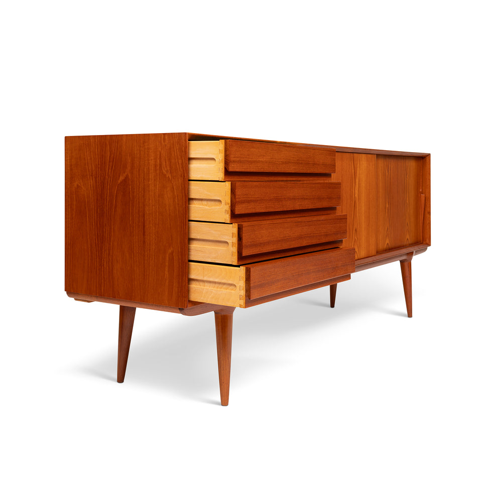 Vintage Danish Mid-Century Omann Jun Møbelfabrik Model 18 Credenza 1960s