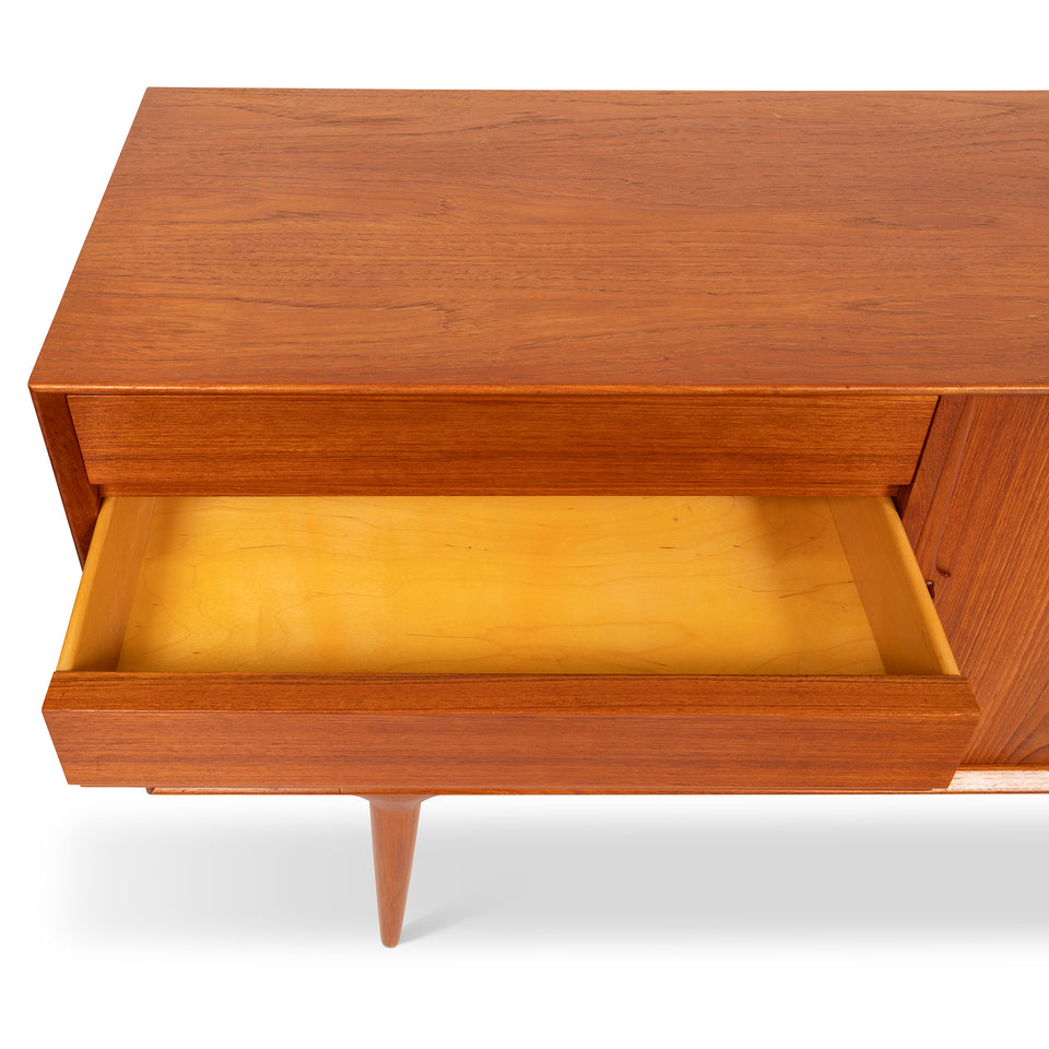 Vintage Danish Mid-Century Omann Jun Møbelfabrik Model 18 Credenza 1960s