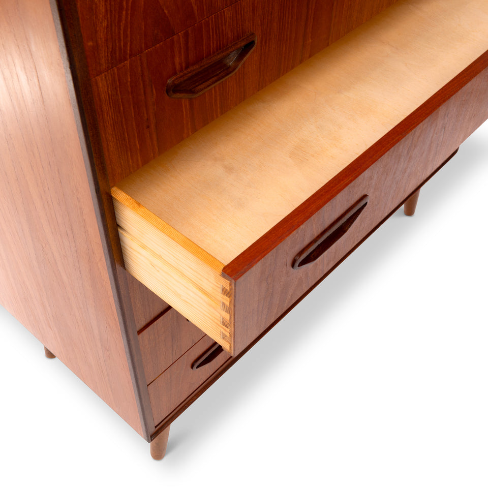 Vintage Danish Mid-Century Six Drawer Teak Dresser