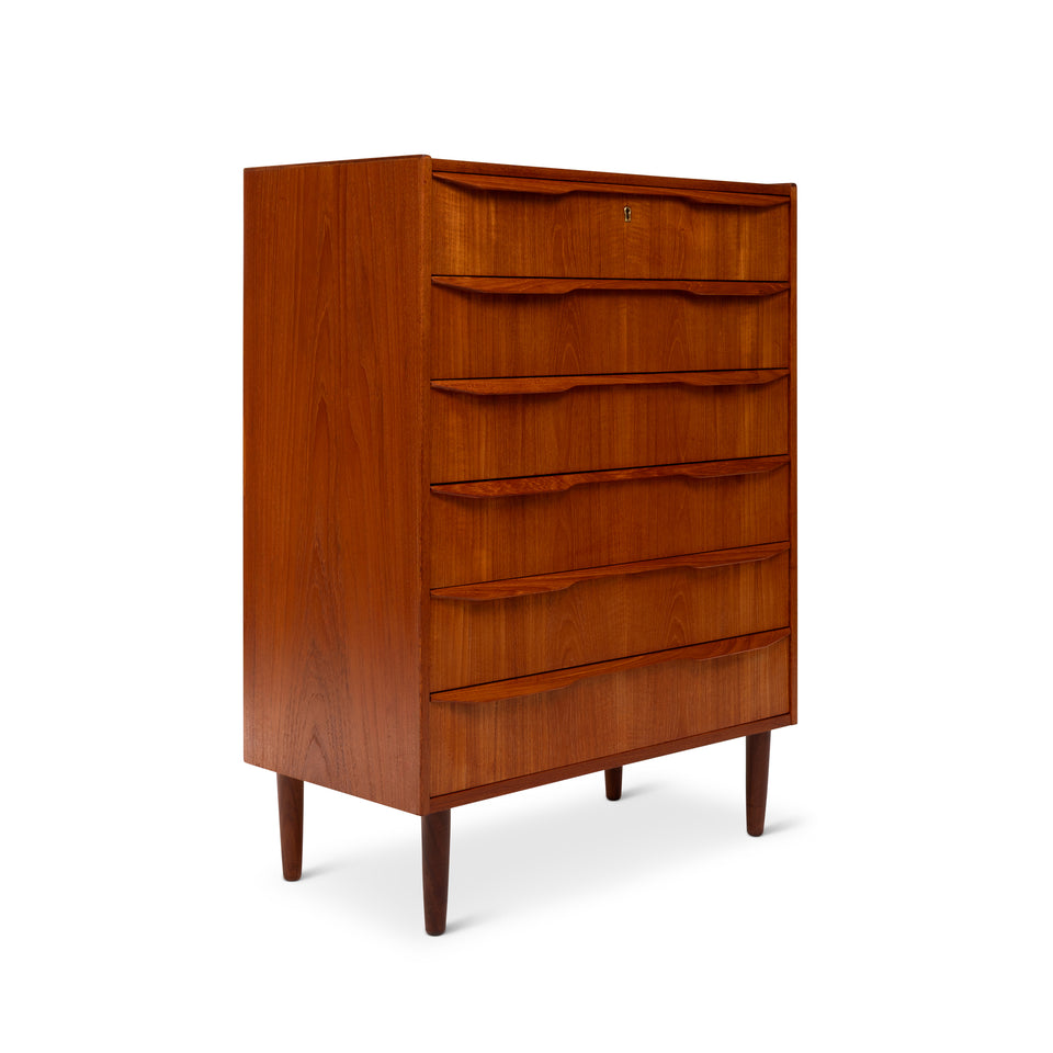 Vintage Danish Mid-Century Six Drawer Dresser in Teak