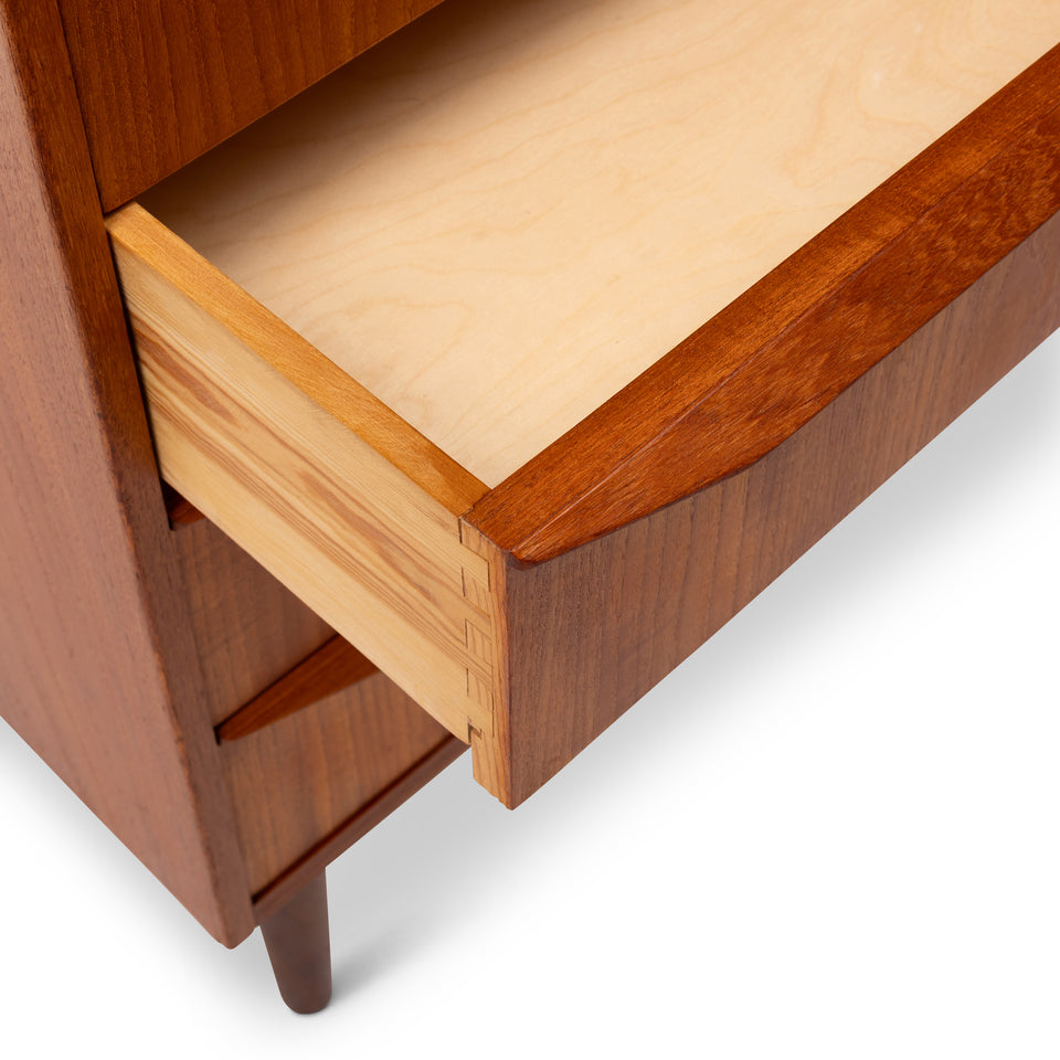 Vintage Danish Mid-Century Six Drawer Dresser in Teak