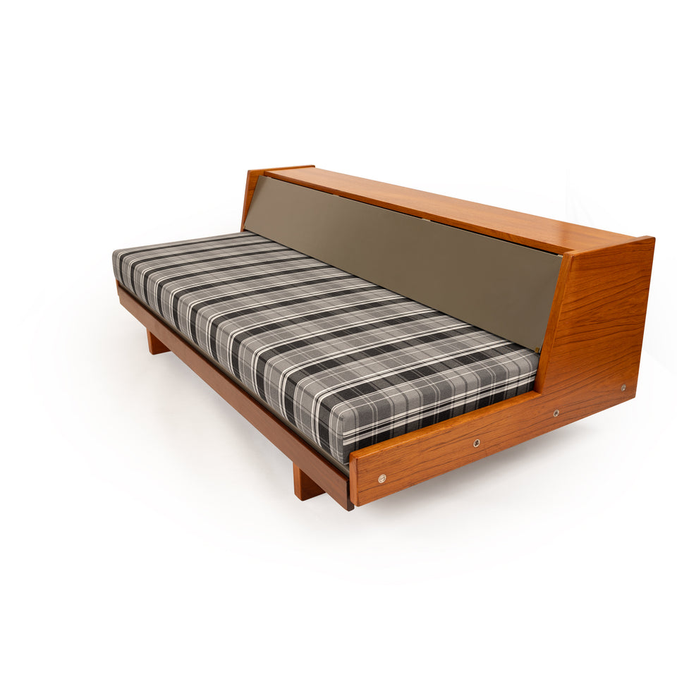 Vintage Hans Wegner Daybed GE77 for Getama 1960s