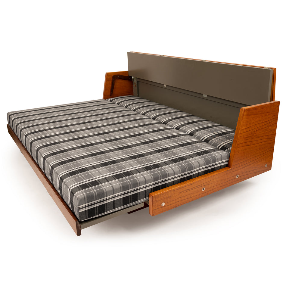 Vintage Hans Wegner Daybed GE77 for Getama 1960s